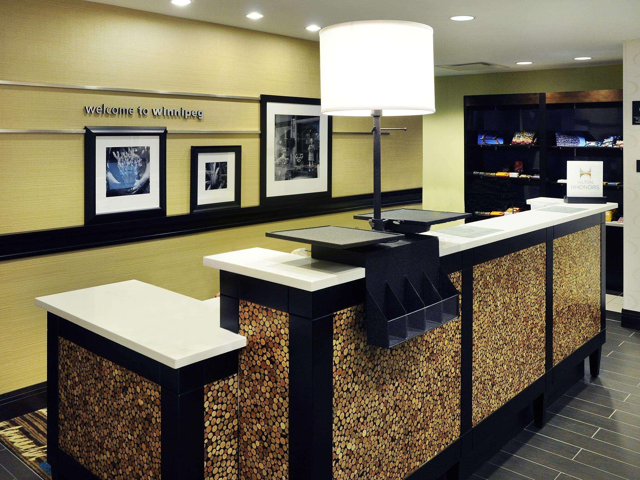 Hampton Inn By Hilton וויניפג מראה חיצוני תמונה