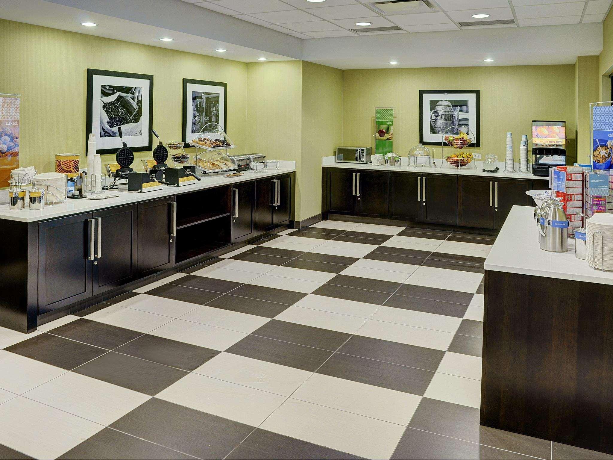 Hampton Inn By Hilton וויניפג מראה חיצוני תמונה